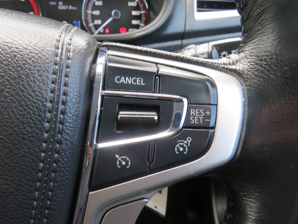 S7074816.jpg