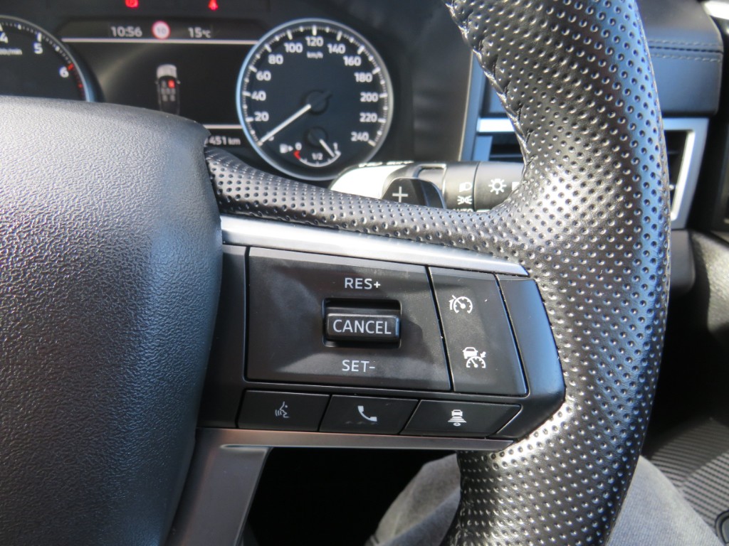 S7080116.jpg