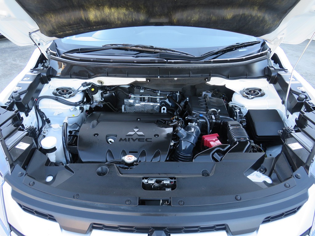 S7085120.jpg
