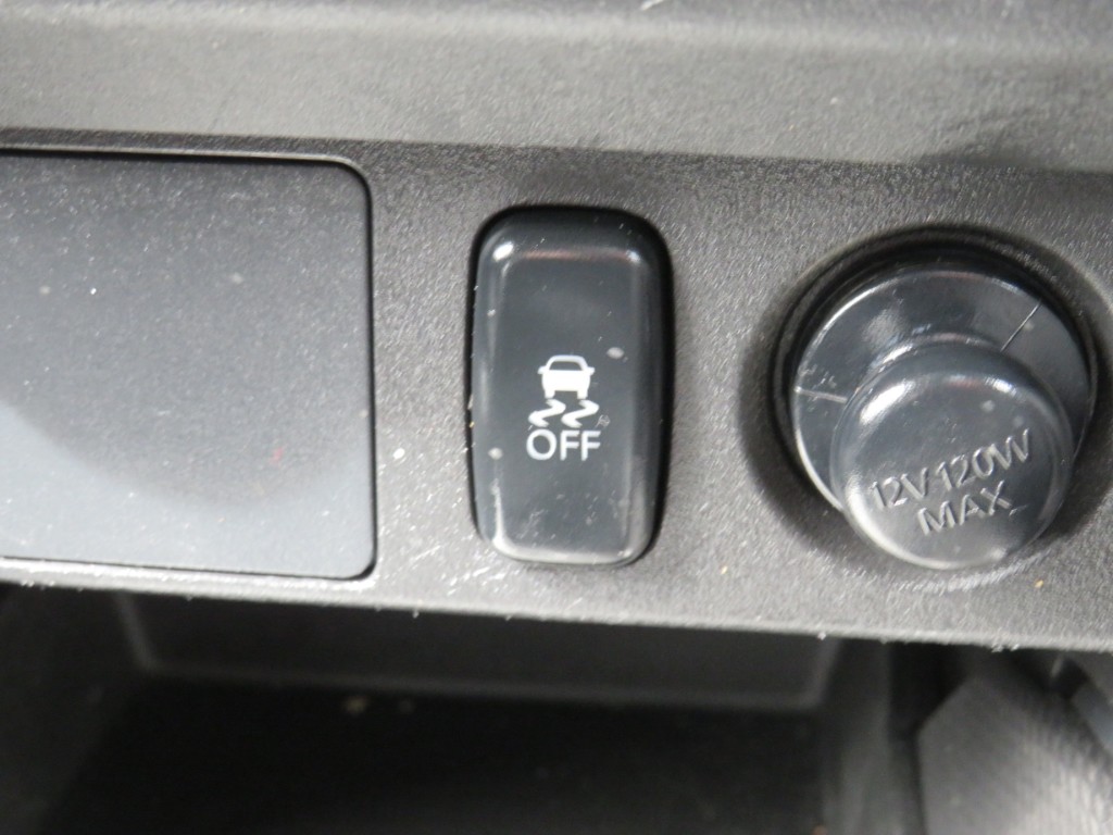 S7086717.jpg