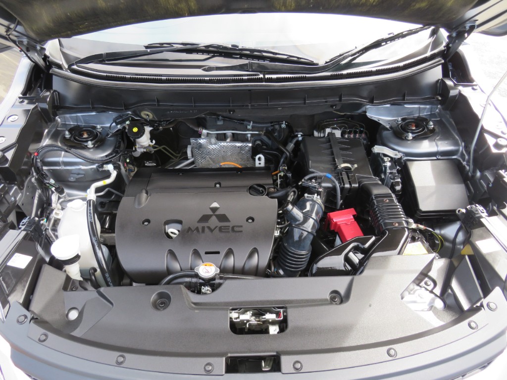 S7086720.jpg