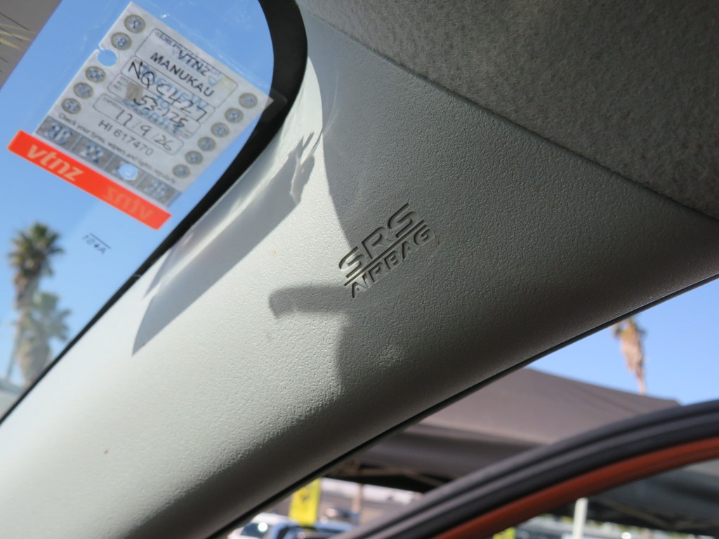 S7086919.jpg
