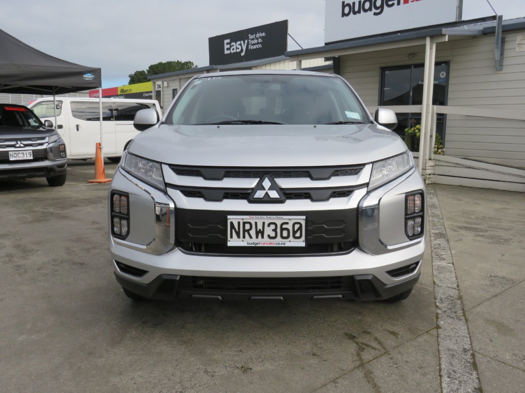 S708703.jpg
