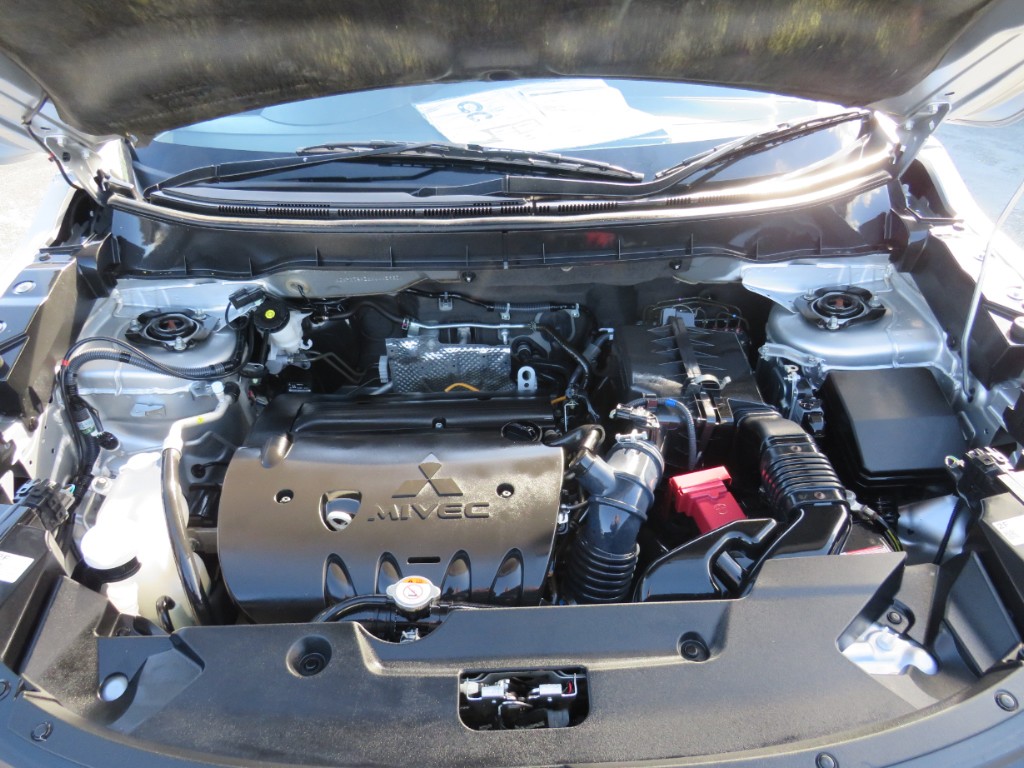 S7087220.jpg