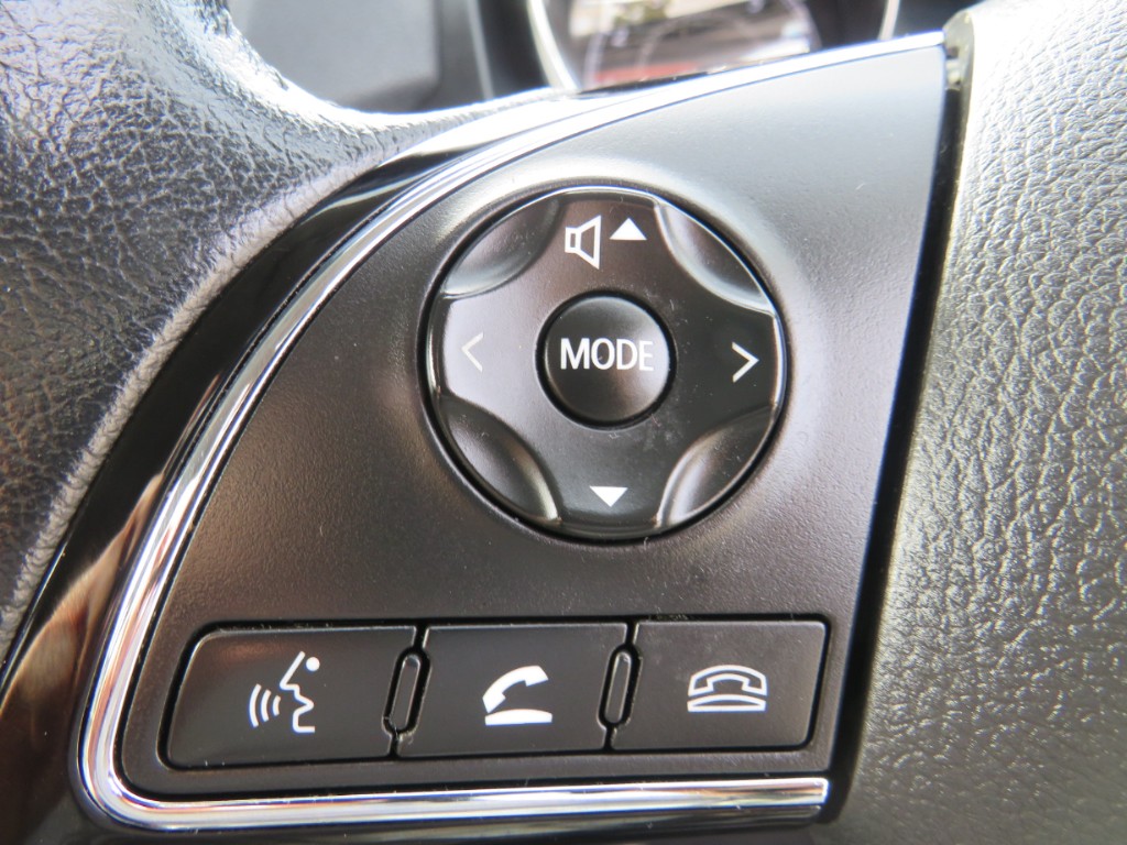 S7087317.jpg