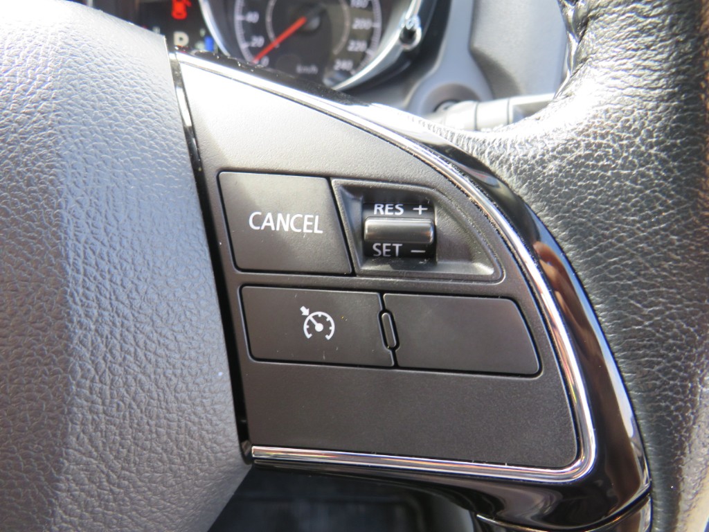 S7087916.jpg