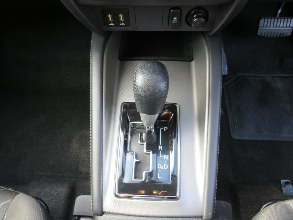 S7087919.jpg