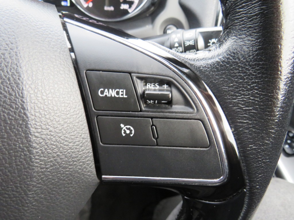 S7088015.jpg