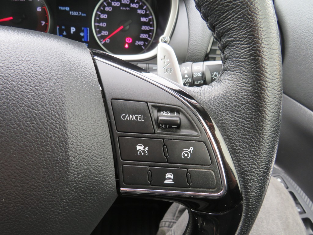 S7088418.jpg