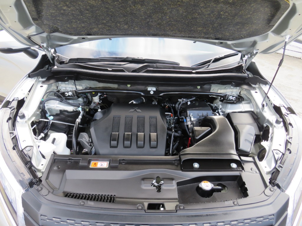 S7088520.jpg