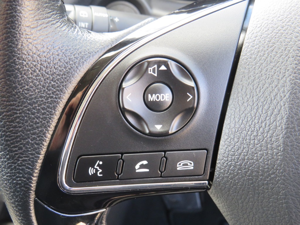 S7089616.jpg