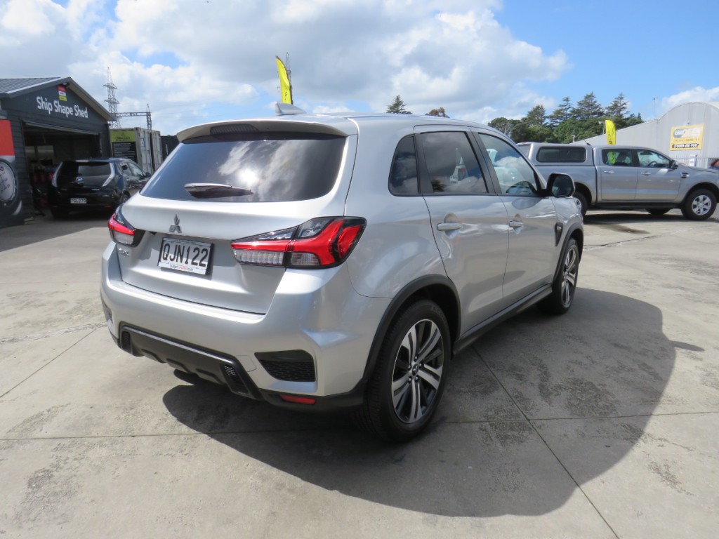 S708968.jpg