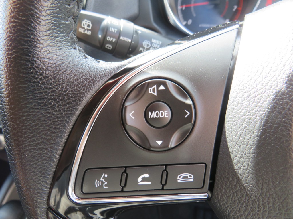 S7089717.jpg