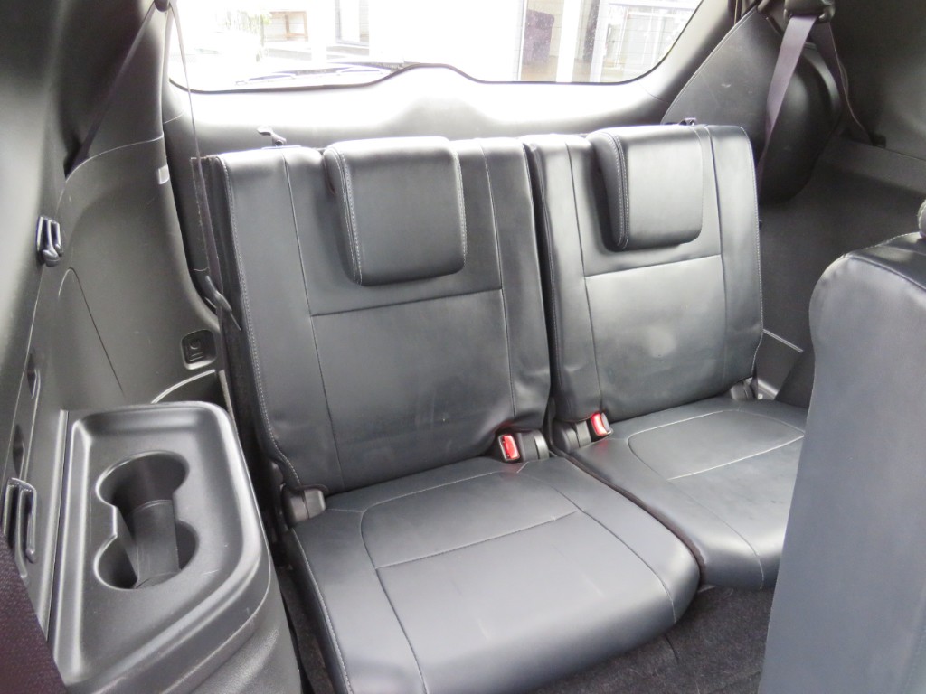 S7090914.jpg