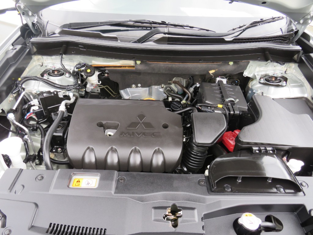 S7091120.jpg