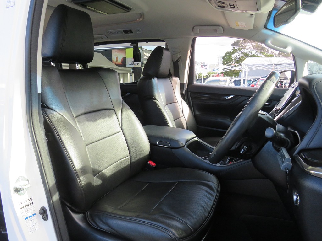 S8046013.jpg