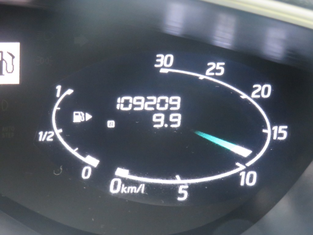 S8050619.jpg