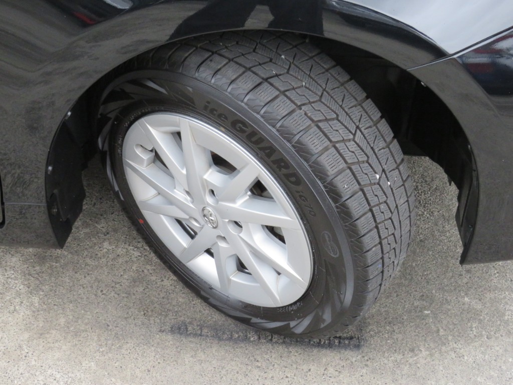 S8058310.jpg