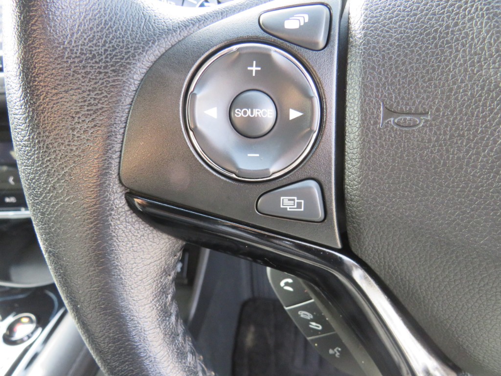S8061518.jpg