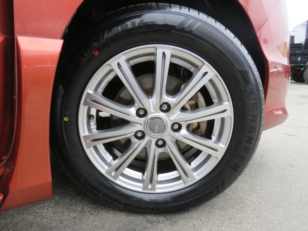 S8063410.jpg