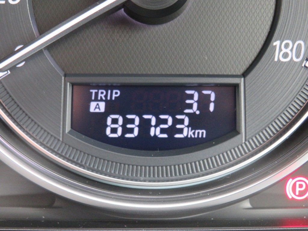S8068516.jpg