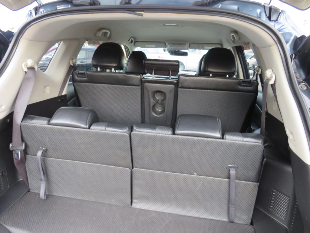 S8069411.jpg
