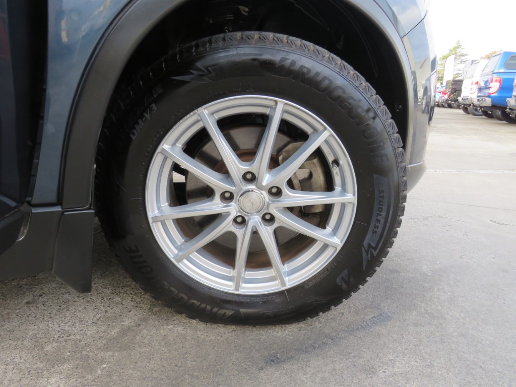 S8069414.jpg