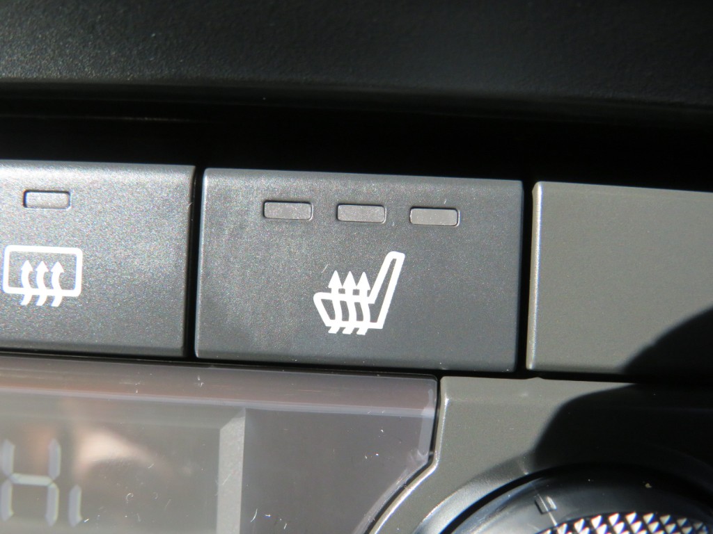 S8070219.jpg
