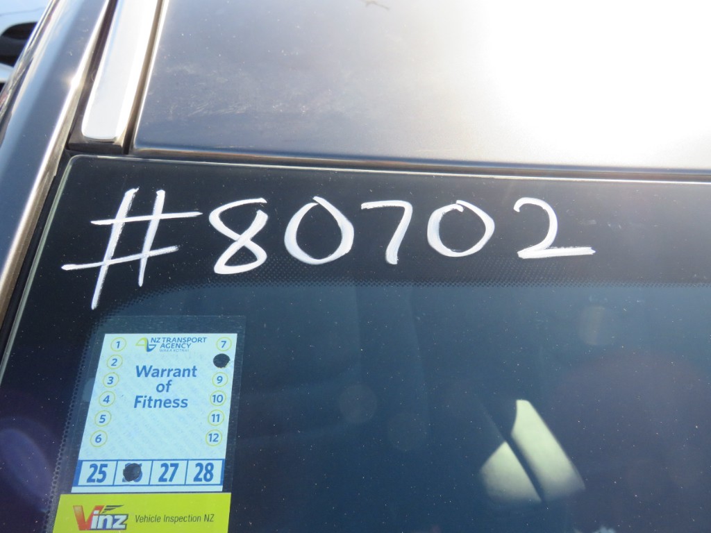 S8070221.jpg
