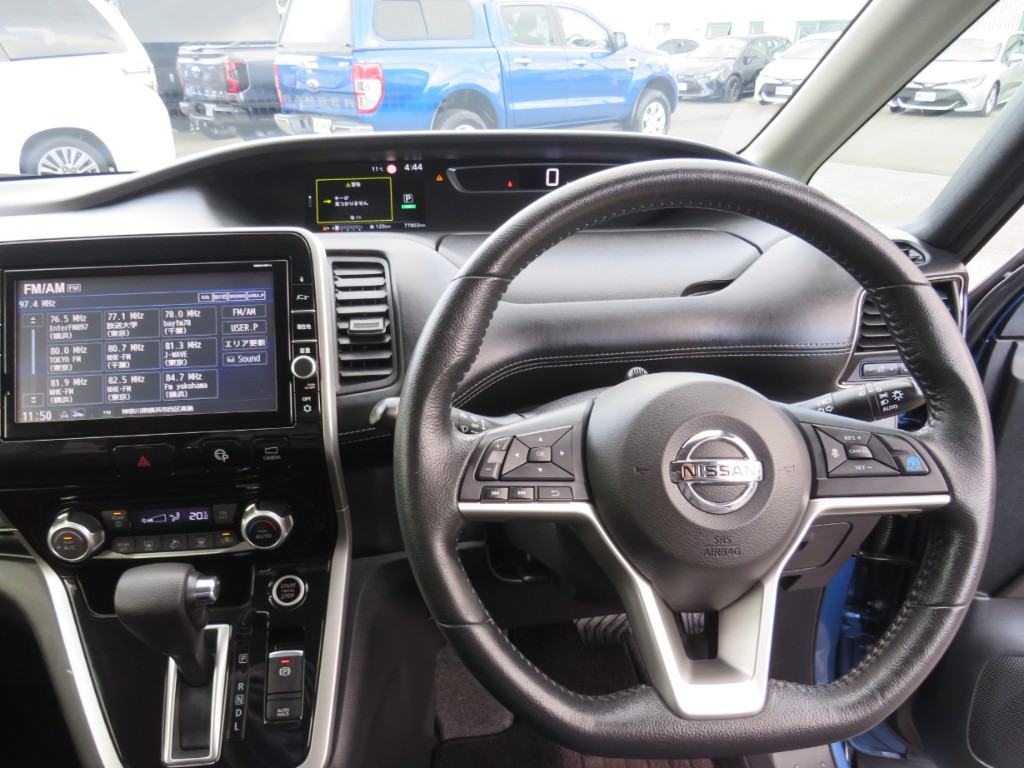 S8070615.jpg
