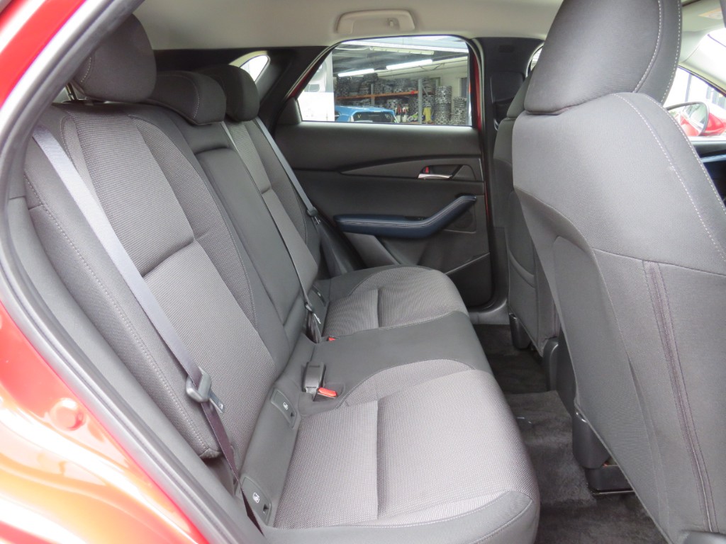 S8073412.jpg