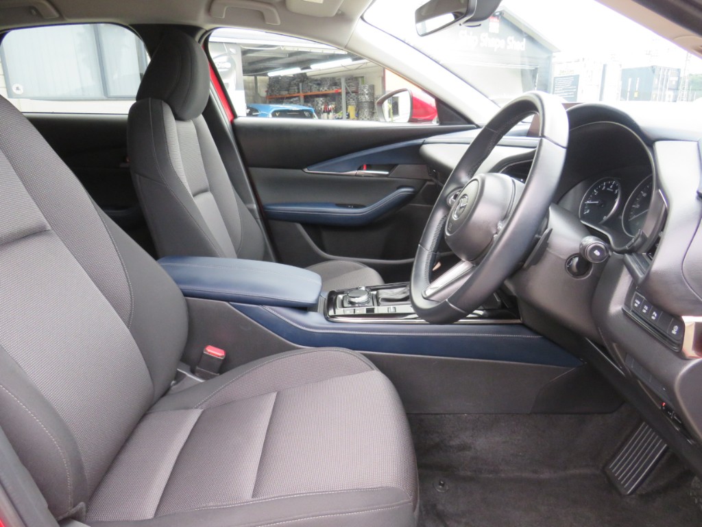 S8073413.jpg