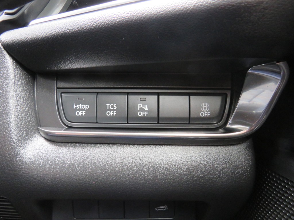 S8073415.jpg