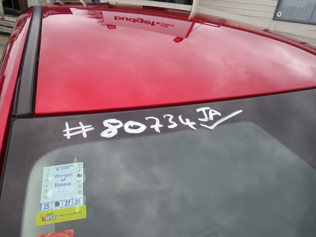 S8073421.jpg