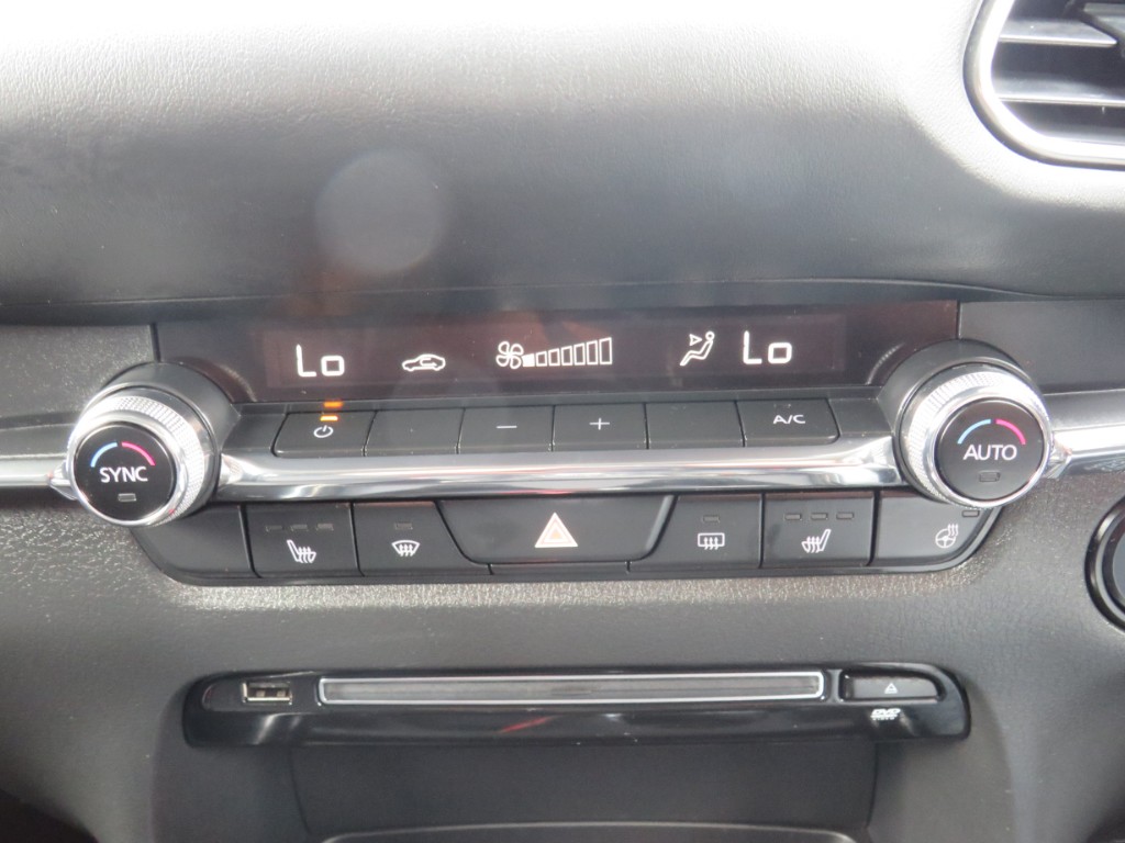 S8075117.jpg