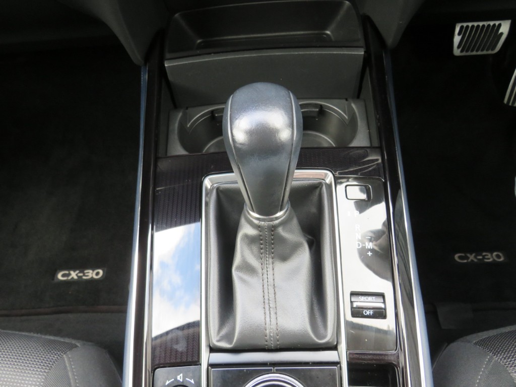 S8075118.jpg