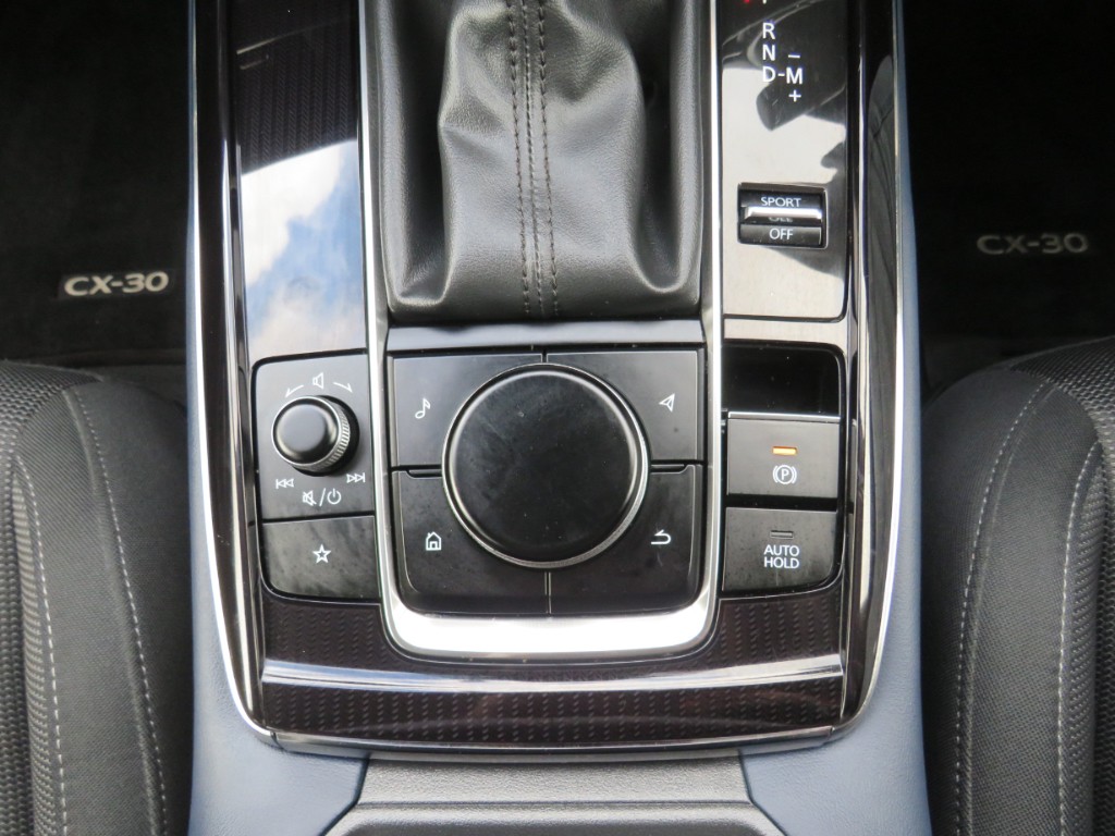 S8075119.jpg