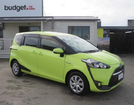 2016 Toyota Sienta